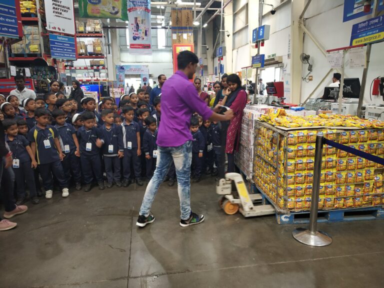 75456902_1426825907473621_3824191640013111296_n